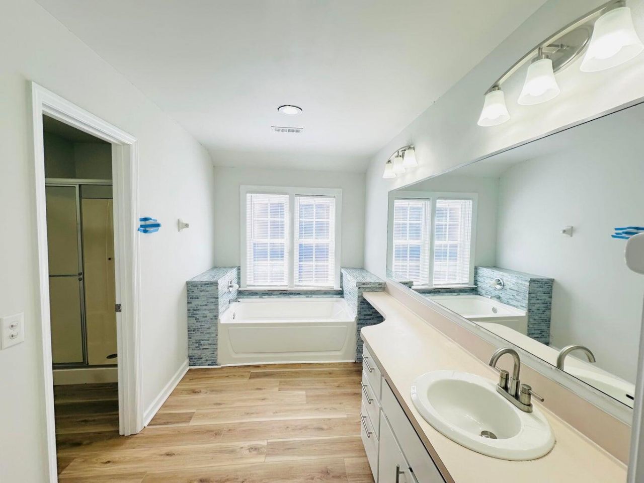 112 Mansfield Boulevard Photo 31