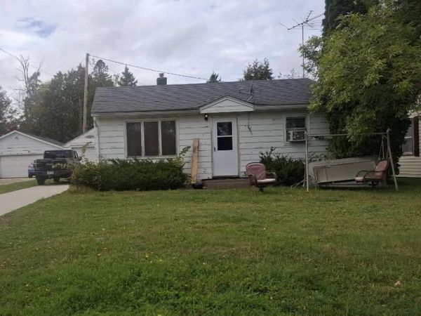 4115 4th Avenue E, Hibbing, MN 55746