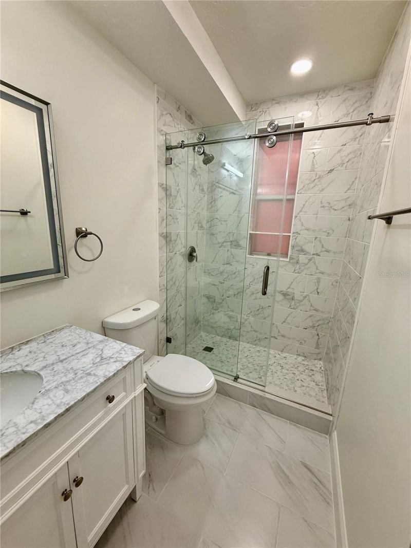 1221 N Palm Avenue , Unit 204, Sarasota, FL 34236 Photo