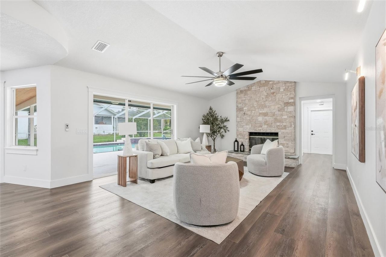 2602 S Miller Road , Valrico, FL 33596 Photo