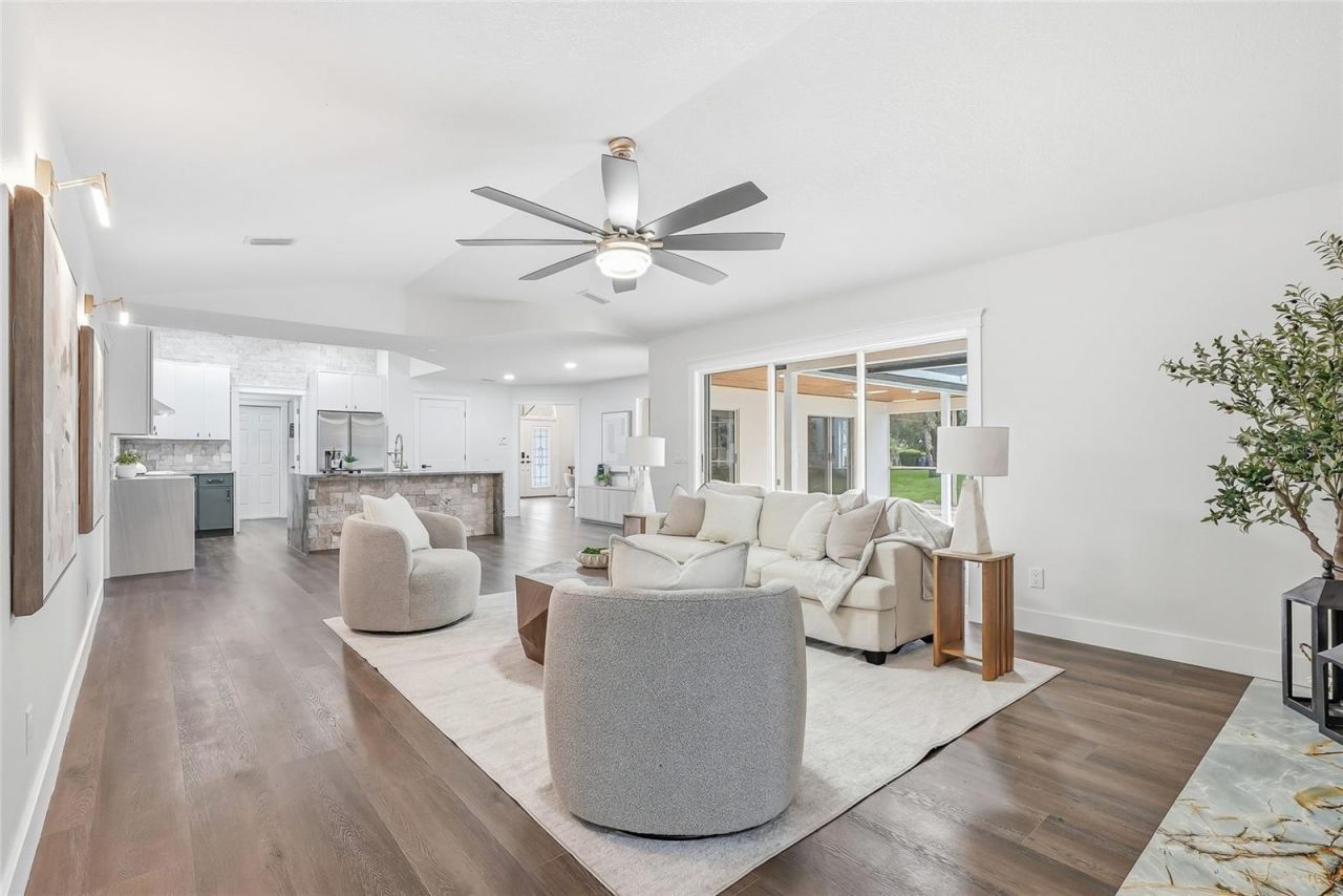 2602 S Miller Road , Valrico, FL 33596 Photo