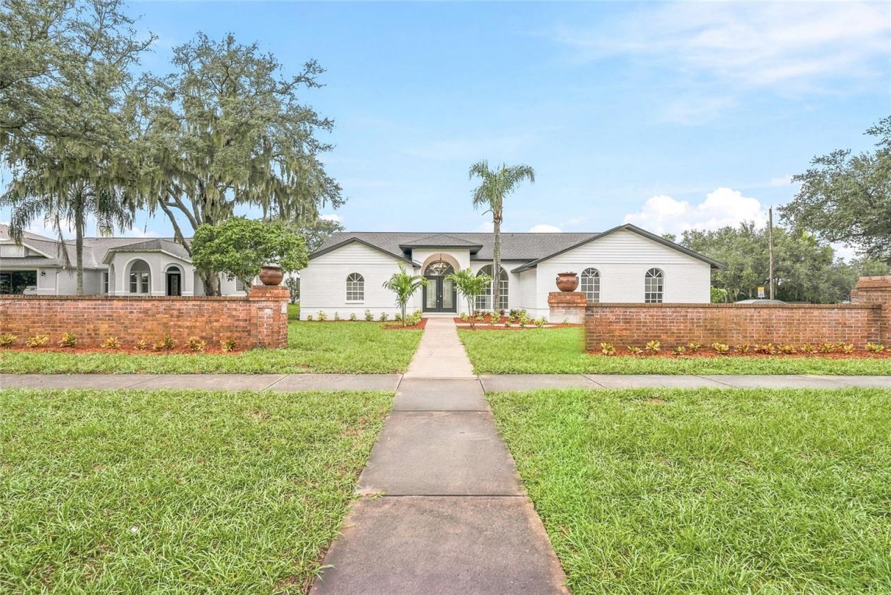 2602 S Miller Road , Valrico, FL 33596 Photo