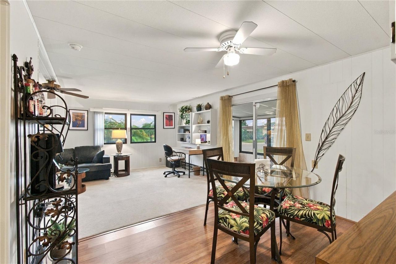 104 52nd Avenue Plaza E, Bradenton, FL 34203 Photo