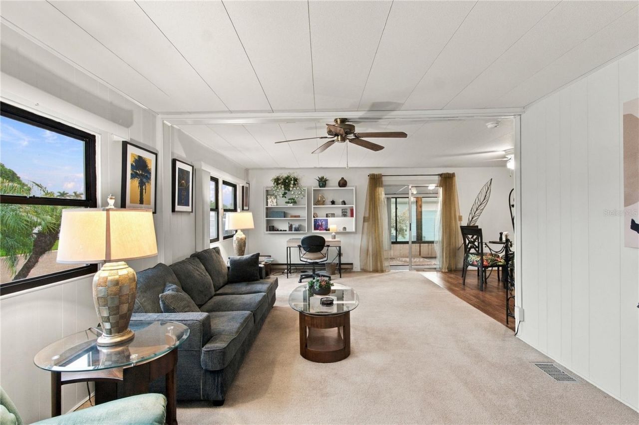 104 52nd Avenue Plaza E, Bradenton, FL 34203 Photo