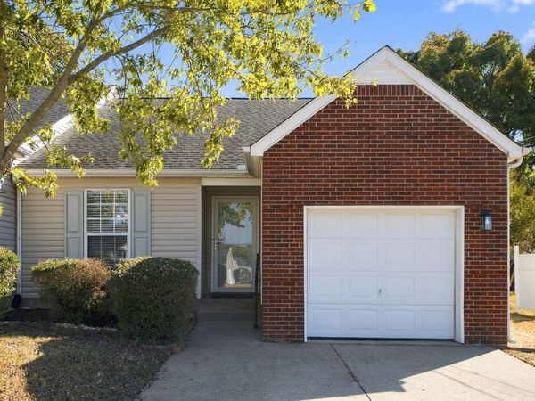 509 Dellwood Dr , Smyrna, TN 37167
