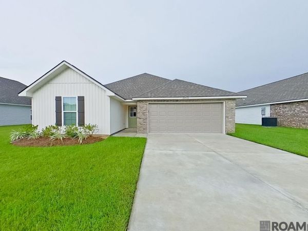 22838 Monterey Ave, Denham Springs, LA 70726