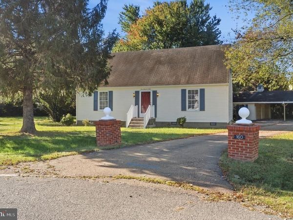160 ROUZIE DRIVE , TAPPAHANNOCK, VA 22560