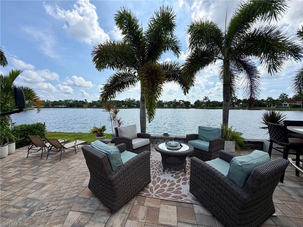 4689 Southern Breeze Dr , Naples, FL 34114 Photo