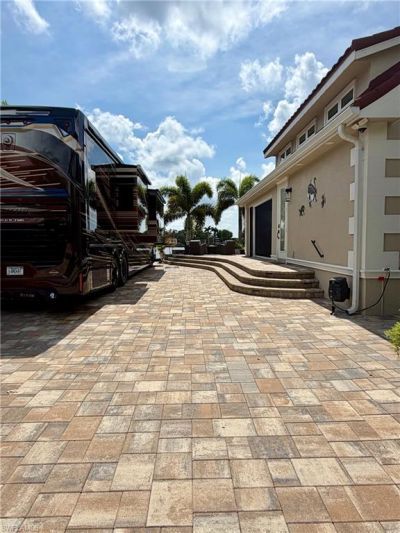 4689 Southern Breeze Dr , Naples, FL 34114 Photo