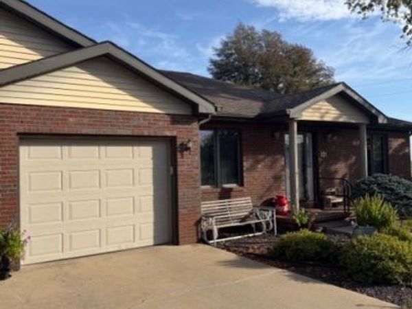 315 E 7th Street , Unit N1, Gridley, IL 61744