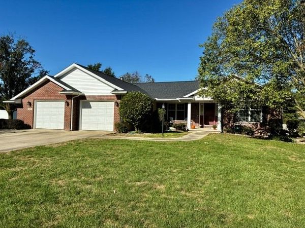 605 S Harrison Street , Philo, IL 61864