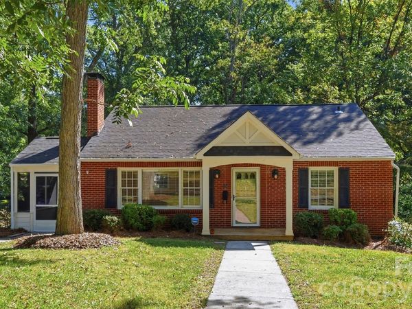 1004 S South Street , Gastonia, NC 28052