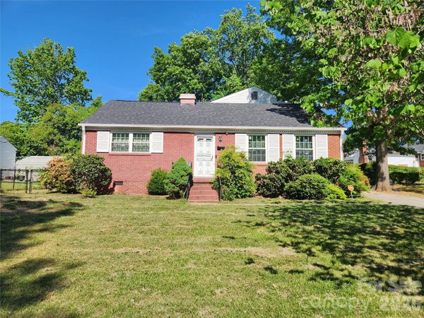 3012 Burbank Drive , Charlotte, NC 28216
