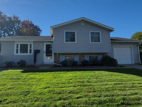 5054 Oakridge Drive , Toledo, OH 43623