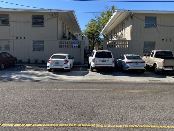 916 CHILDRENS Way, Unit 5, Jacksonville, FL 32207