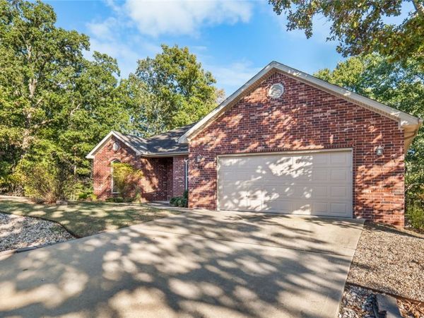 41 Kendal Drive , Bella Vista, AR 72714