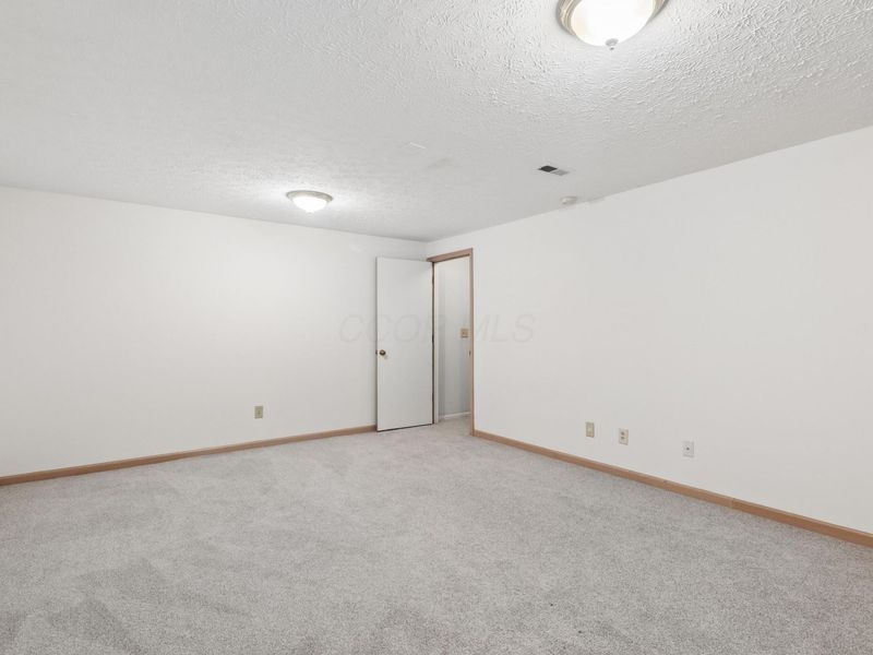 3803 Lakedale Drive, Hilliard, OH 43026 Photo 16