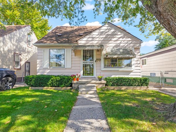 8052 Minock Street, Detroit, MI 48228