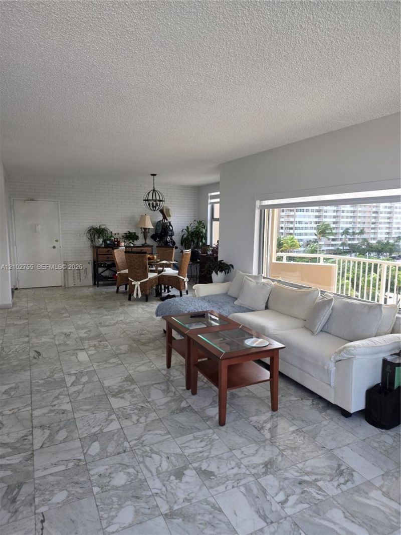 1950 S Ocean Dr , Unit 5F, Hallandale Beach, FL 33009 Photo