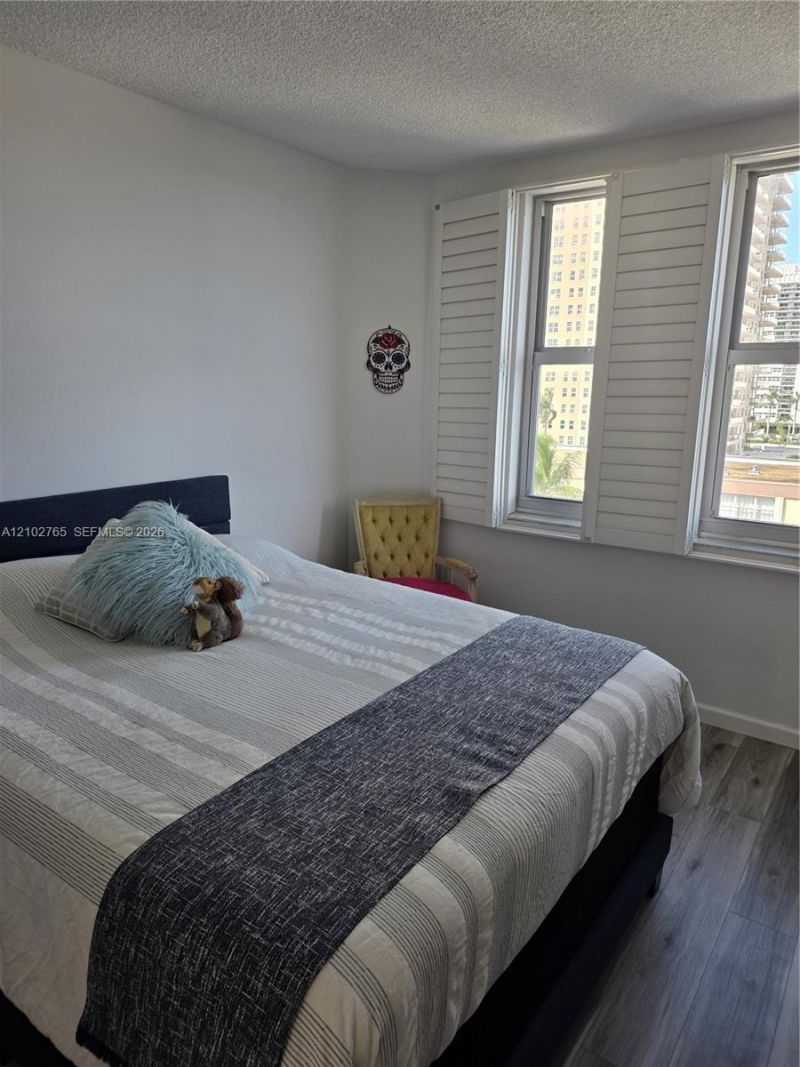 1950 S Ocean Dr , Unit 5F, Hallandale Beach, FL 33009 Photo