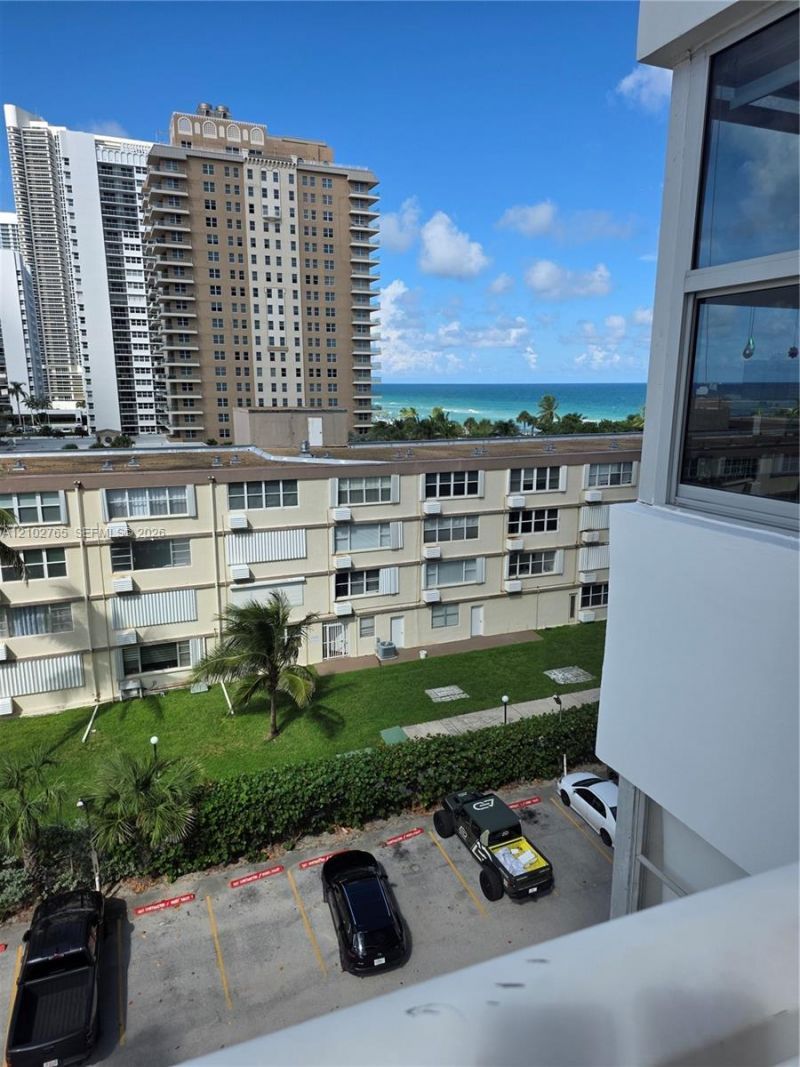 1950 S Ocean Dr , Unit 5F, Hallandale Beach, FL 33009 Photo