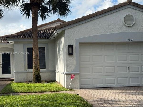 12452 SW 45th Dr, Miramar, FL 33027