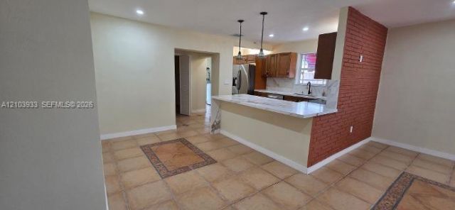 2512 Island Dr , Miramar, FL 33023 Photo