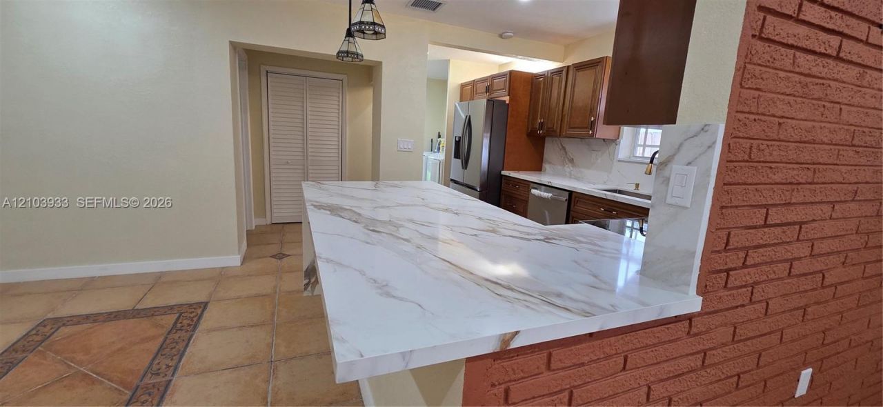 2512 Island Dr , Miramar, FL 33023 Photo