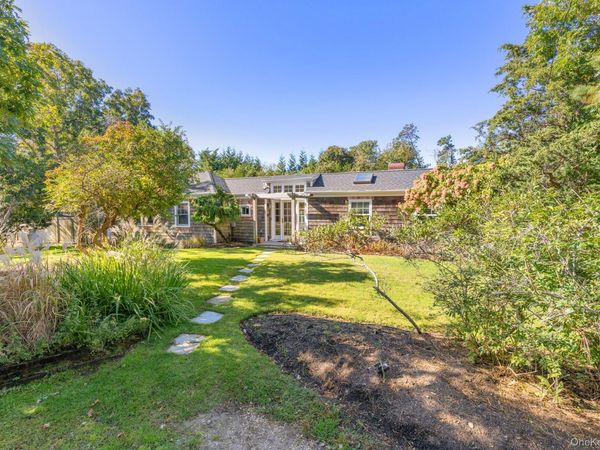 2 Gardiner Drive , Amagansett, NY 11930