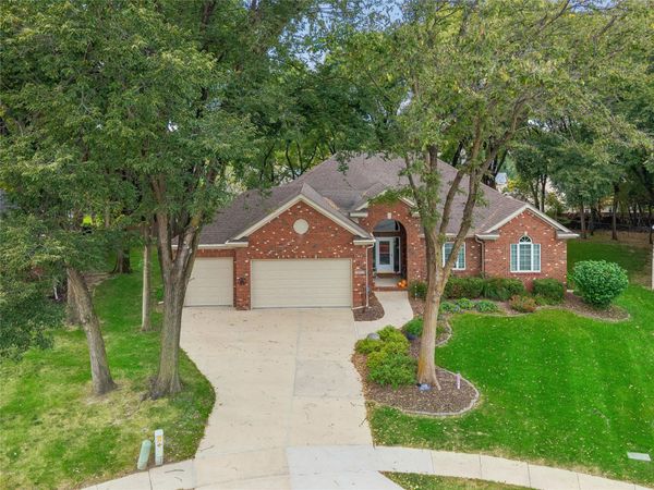 14353 Forest Court, Clive, IA 50325