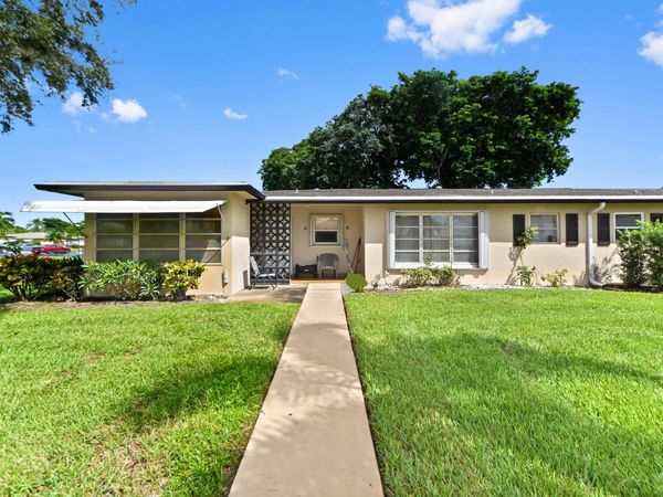 947 Circle Drive, Unit A, Delray Beach, FL 33445