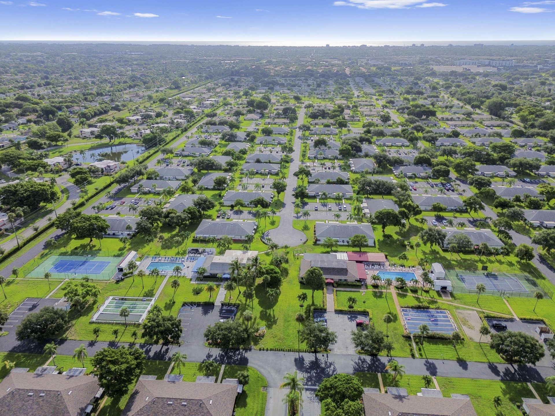 947 Circle Drive, Unit A, Delray Beach, FL 33445 Photo