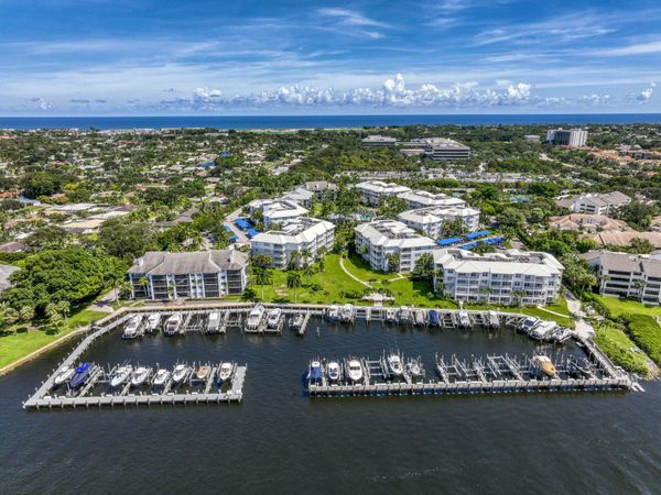 441 Bay Colony Drive N, Juno Beach, FL 33408
