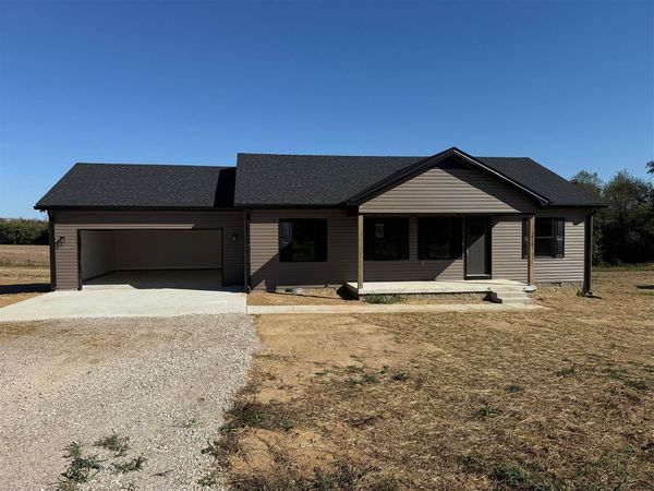 1910 Oak Grove Church Road , Park City, KY 42160