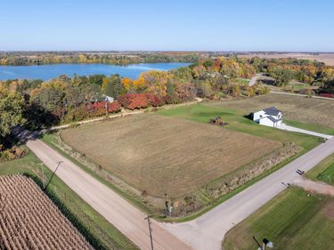 xxx Greenleaf Drive, Montgomery, MN 56069