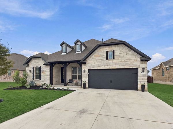 8735 Gate Forest, Fair Oaks Ranch, TX 78015