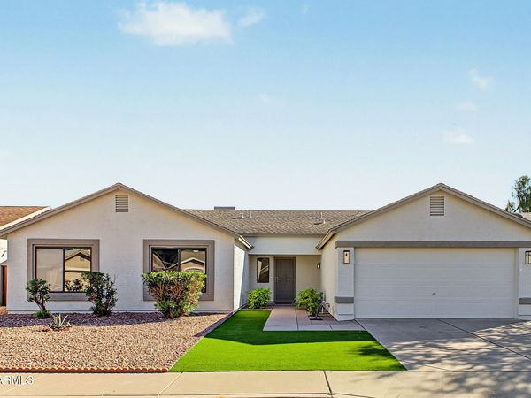 3061 W COUNTRY CLUB Terrace, Phoenix, AZ 85027