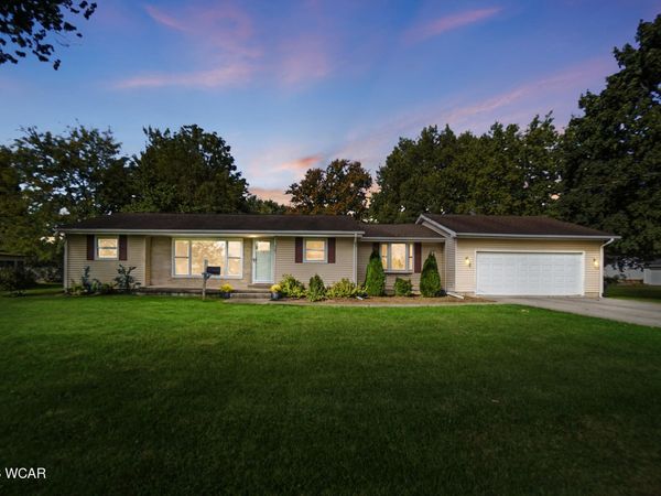 307 N Greenlawn Avenue, Elida, OH 45807