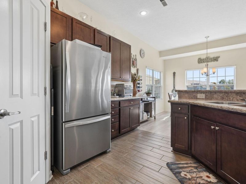 654 Wintergreen Way, Lewis Center, OH 43035 Photo 17