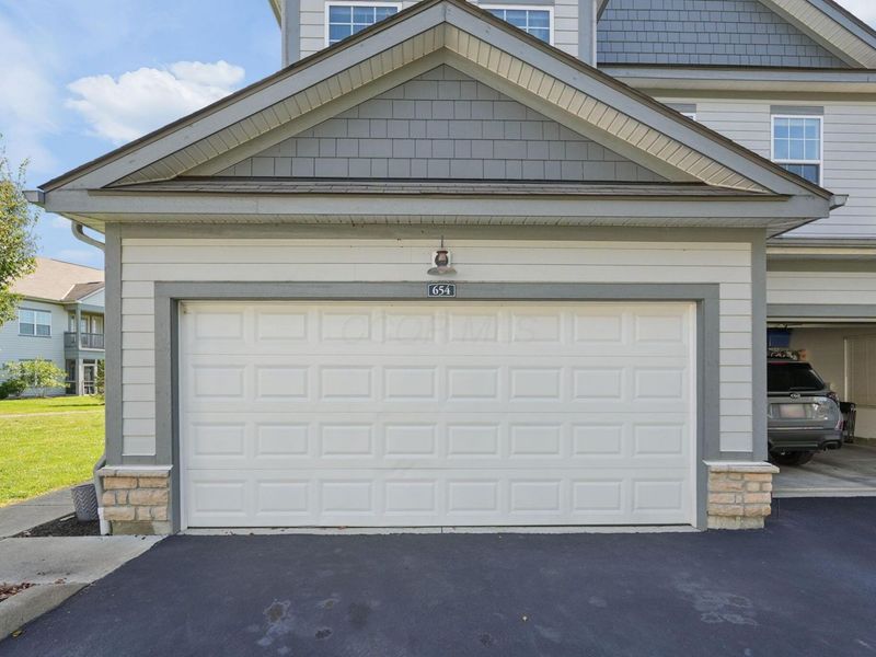 654 Wintergreen Way, Lewis Center, OH 43035 Photo 35