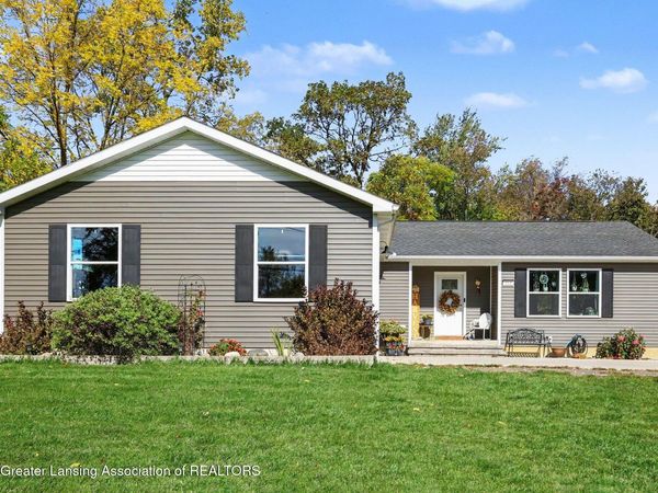 312 Washington Street, Leslie, MI 49251