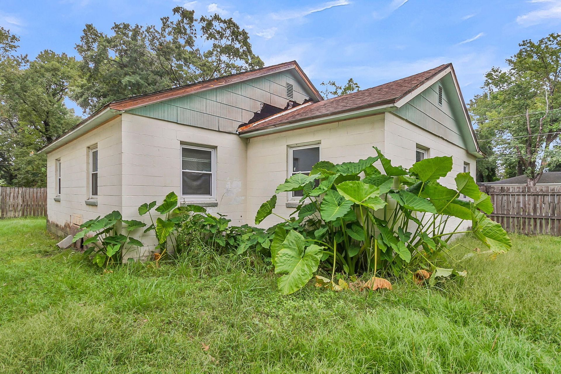 5131 Butler Street Photo 25