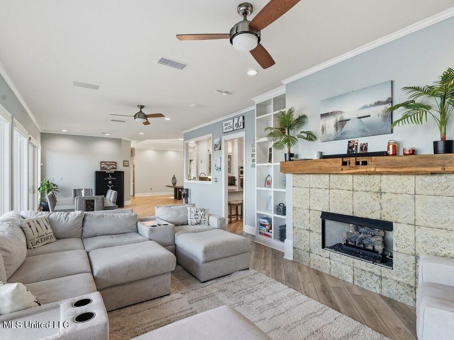 Property Image 18