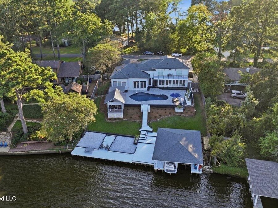Property Image 85