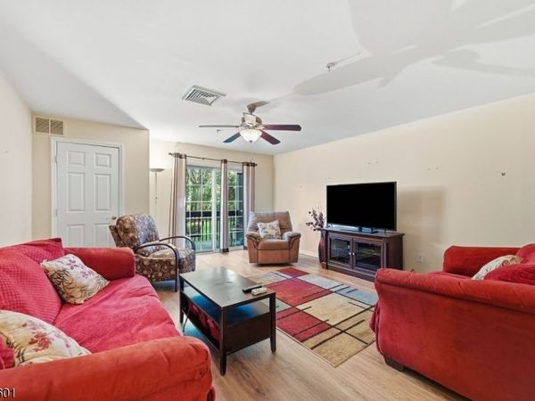 714 Cannella Way, Riverdale, NJ 07457