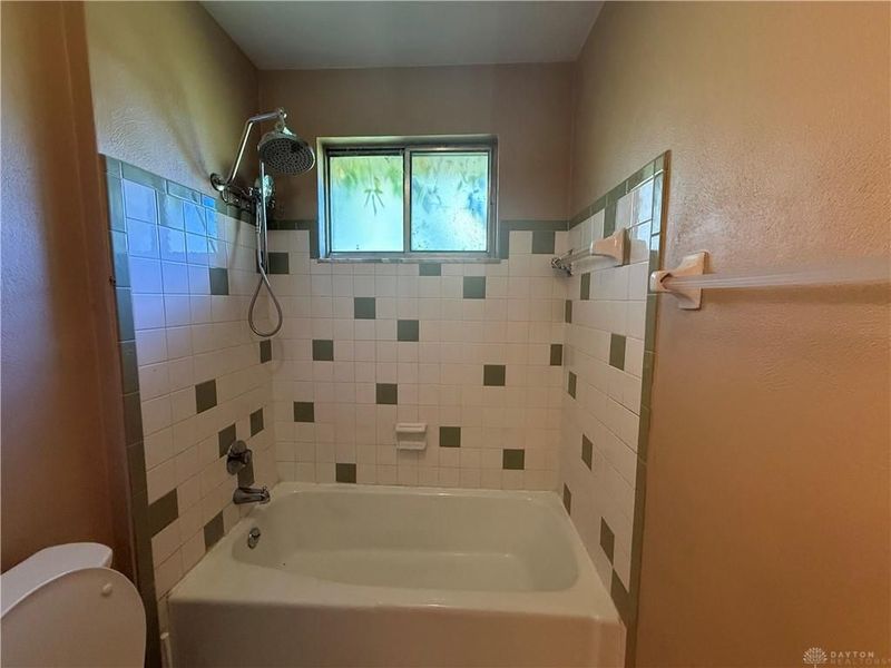 88 Lindell Drive, Germantown, OH 45327 Photo 14
