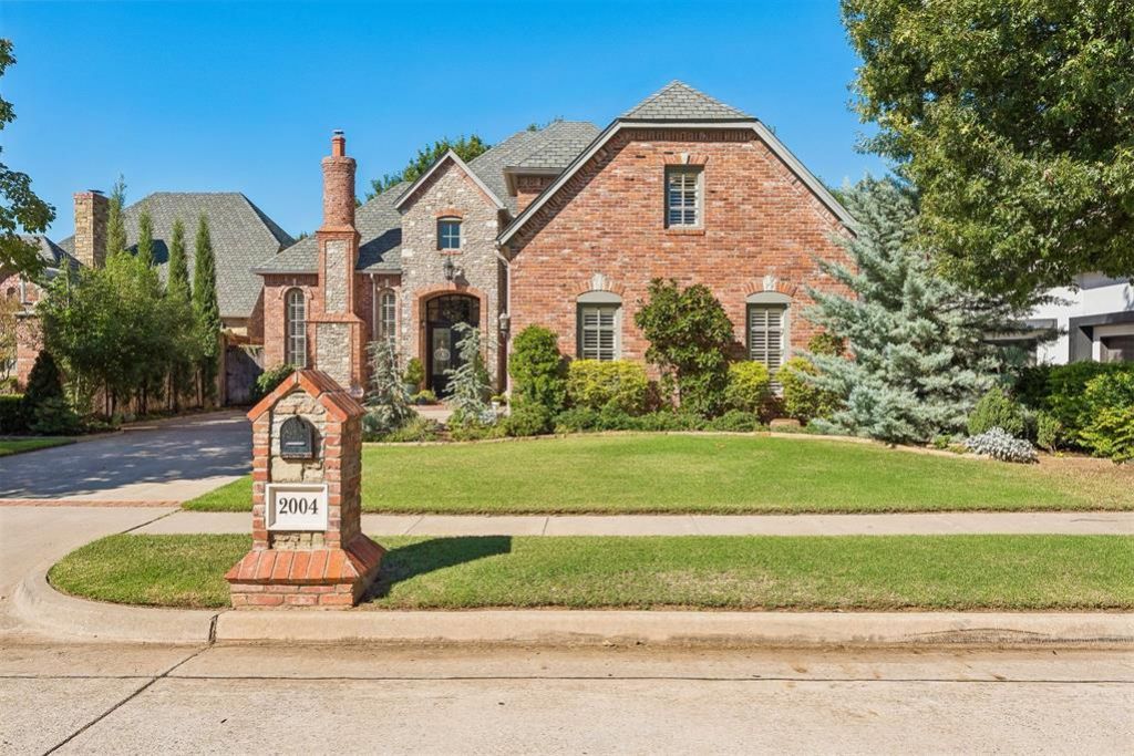 2004 Wyckham Place, Norman, OK 73072 Main Photo