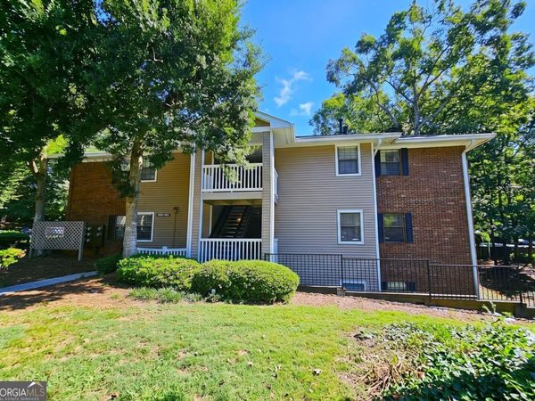 306 Barrington Hills Drive, Sandy Springs, GA 30350
