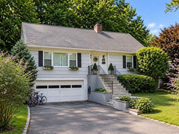 1035 Shore Acres Drive , Mamaroneck, NY 10543