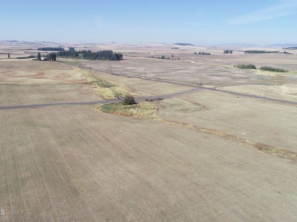 22 Cobblestone Ln, Plummer, ID 83851